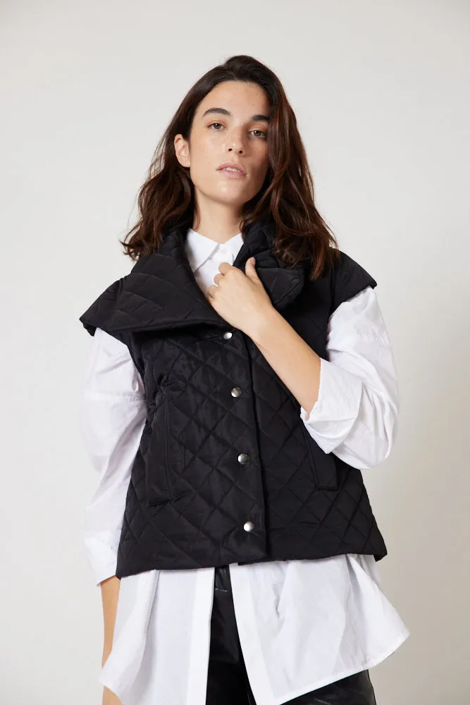 Summit Quilted Vest