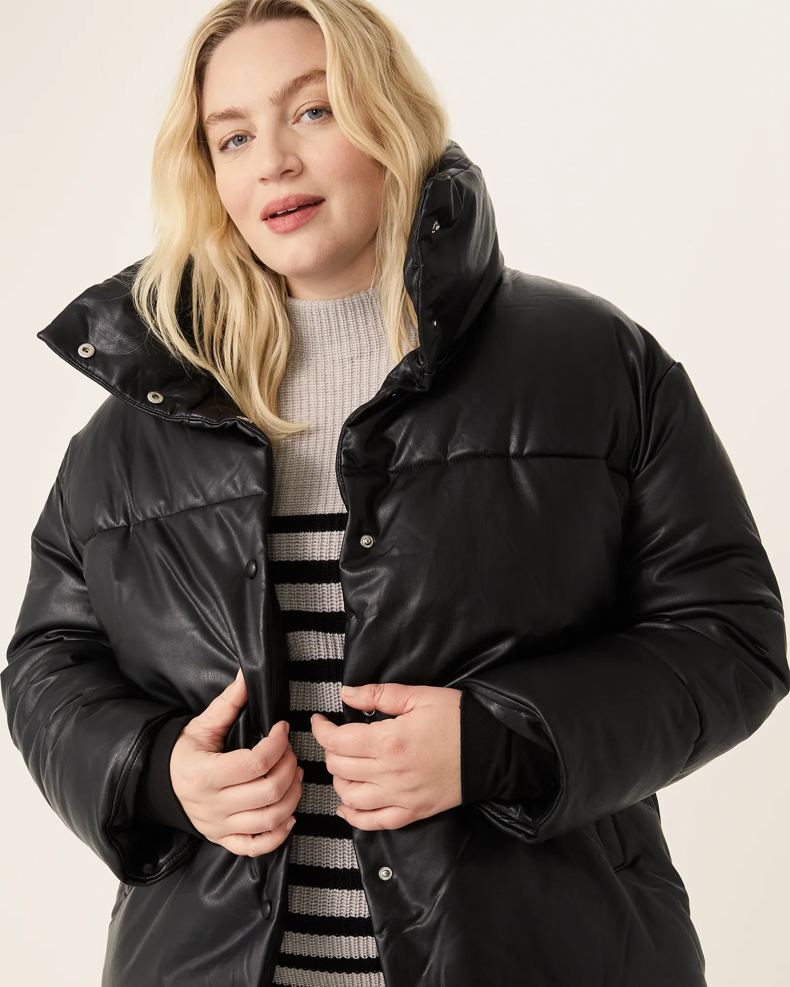 Terri Vegan Leather Puffer Jacket | Black