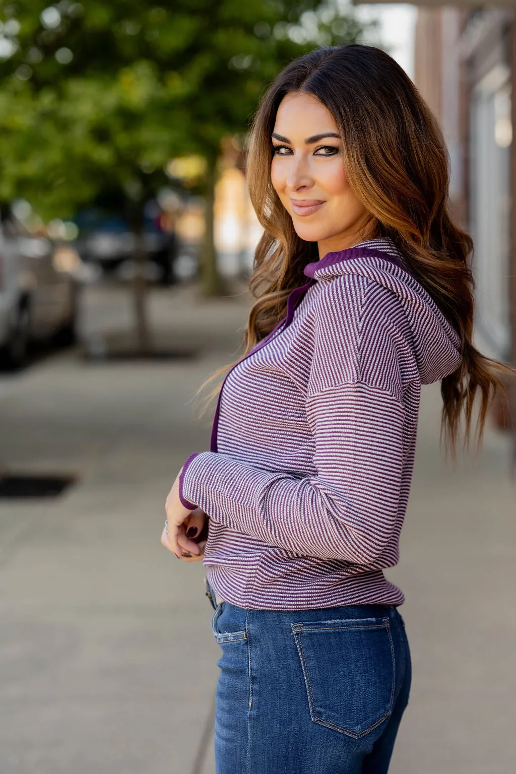 Thin Scalloped Stripes Hoodie