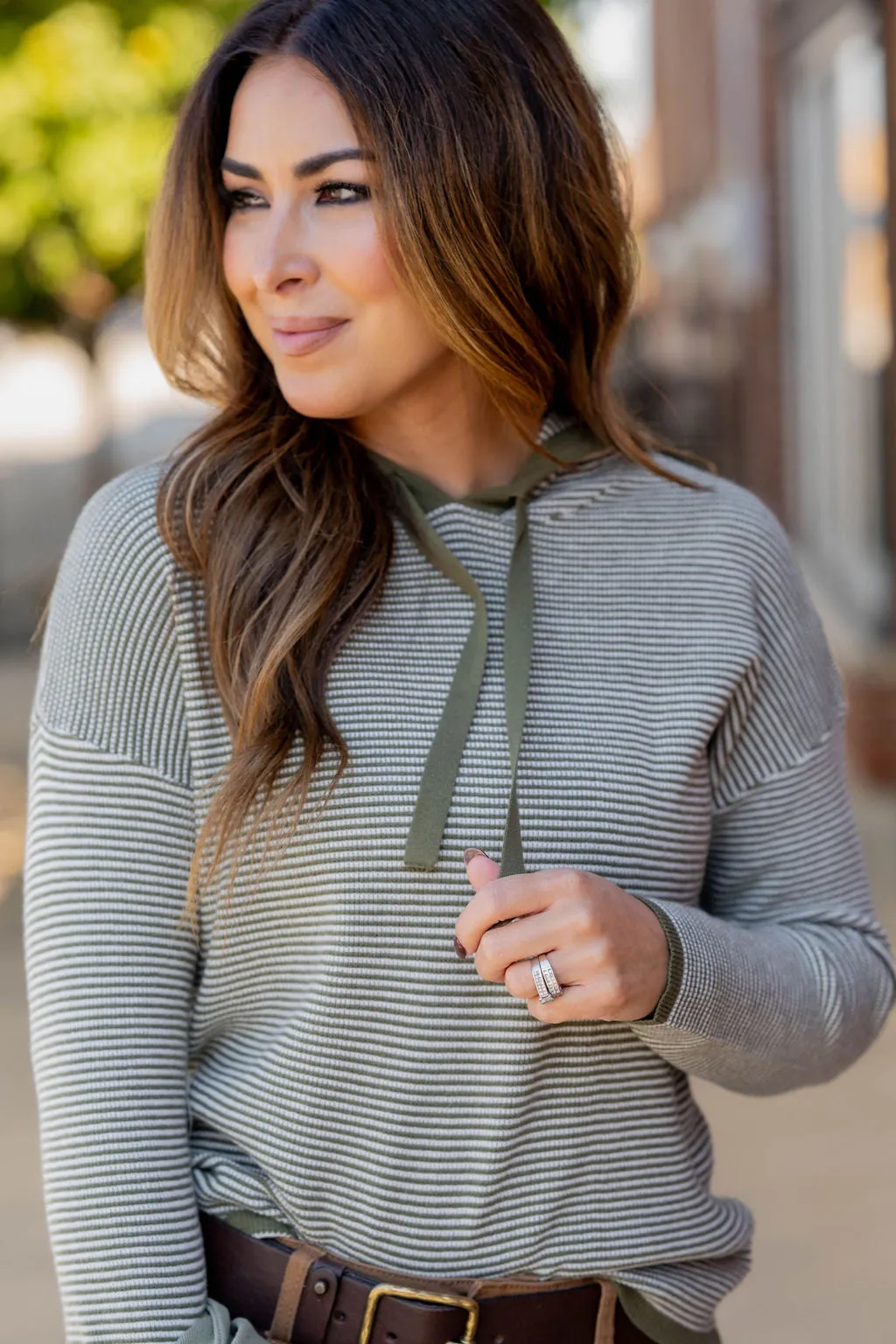 Thin Scalloped Stripes Hoodie