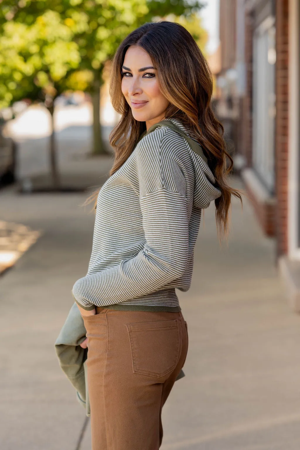 Thin Scalloped Stripes Hoodie