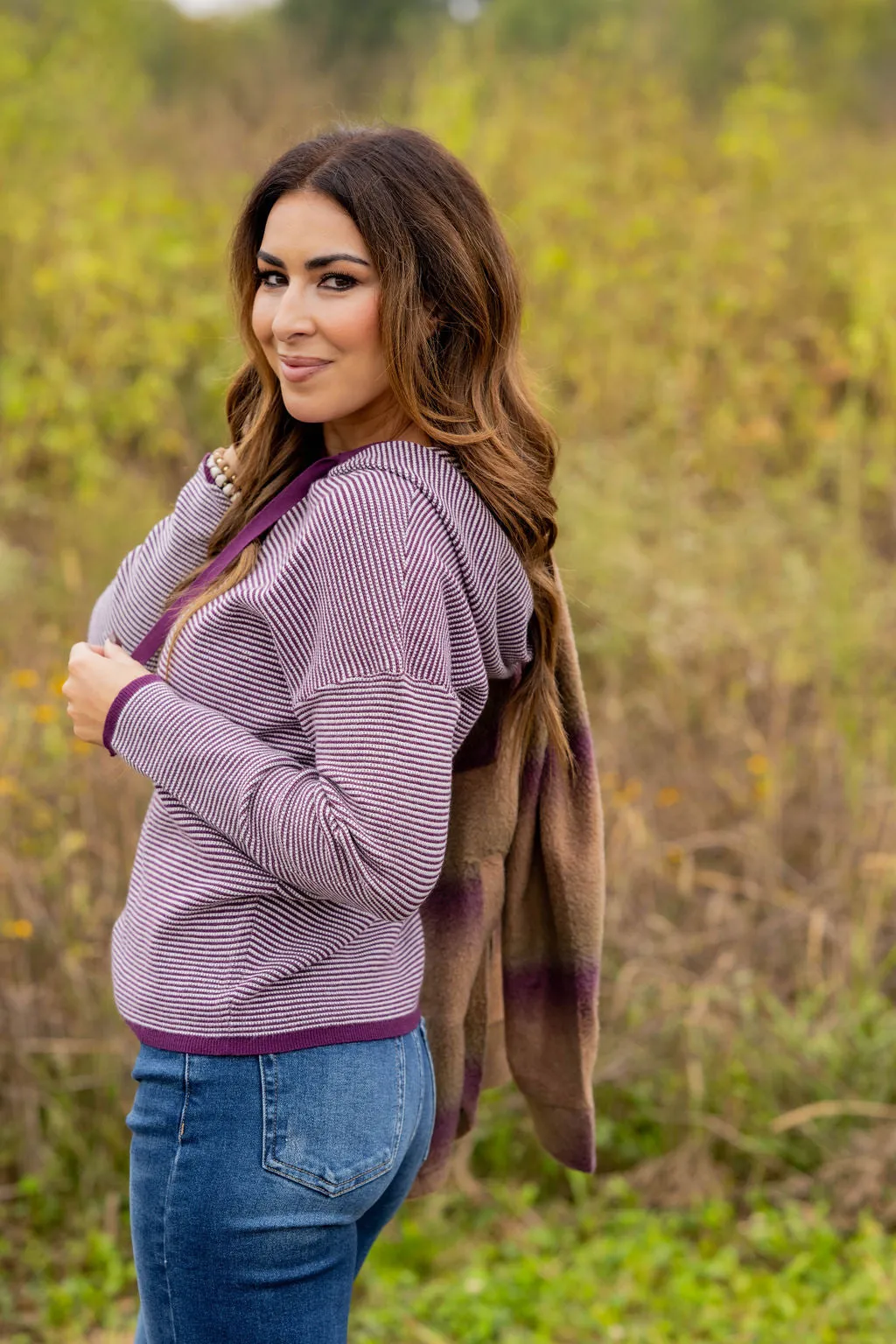 Thin Scalloped Stripes Hoodie