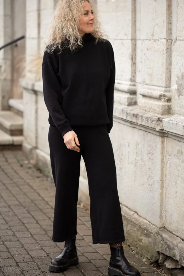 Tilda Sweater Pants Loungewear Set
