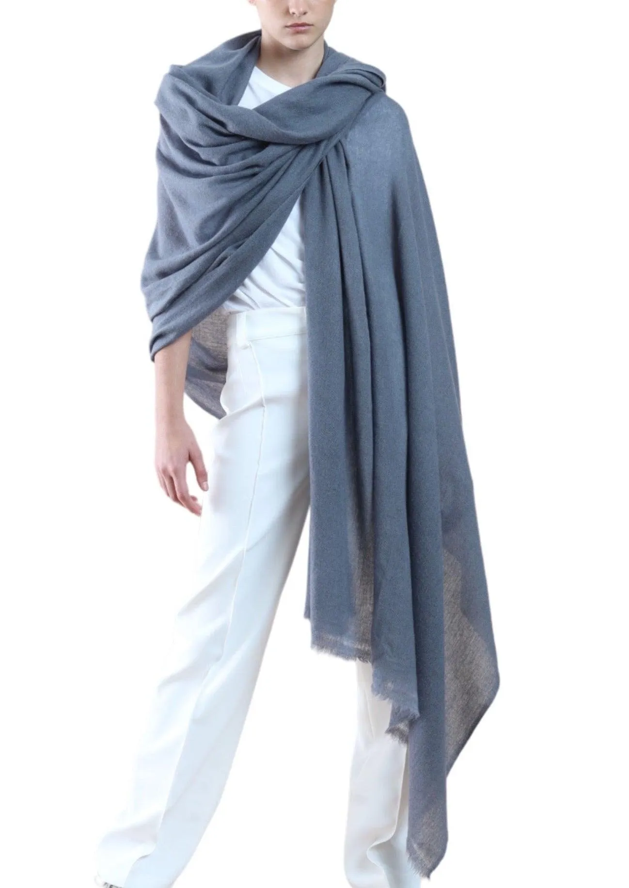 TRAVEL WRAP  CHARCOAL