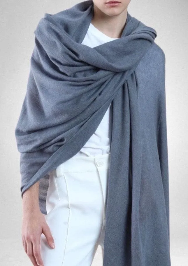 TRAVEL WRAP  CHARCOAL