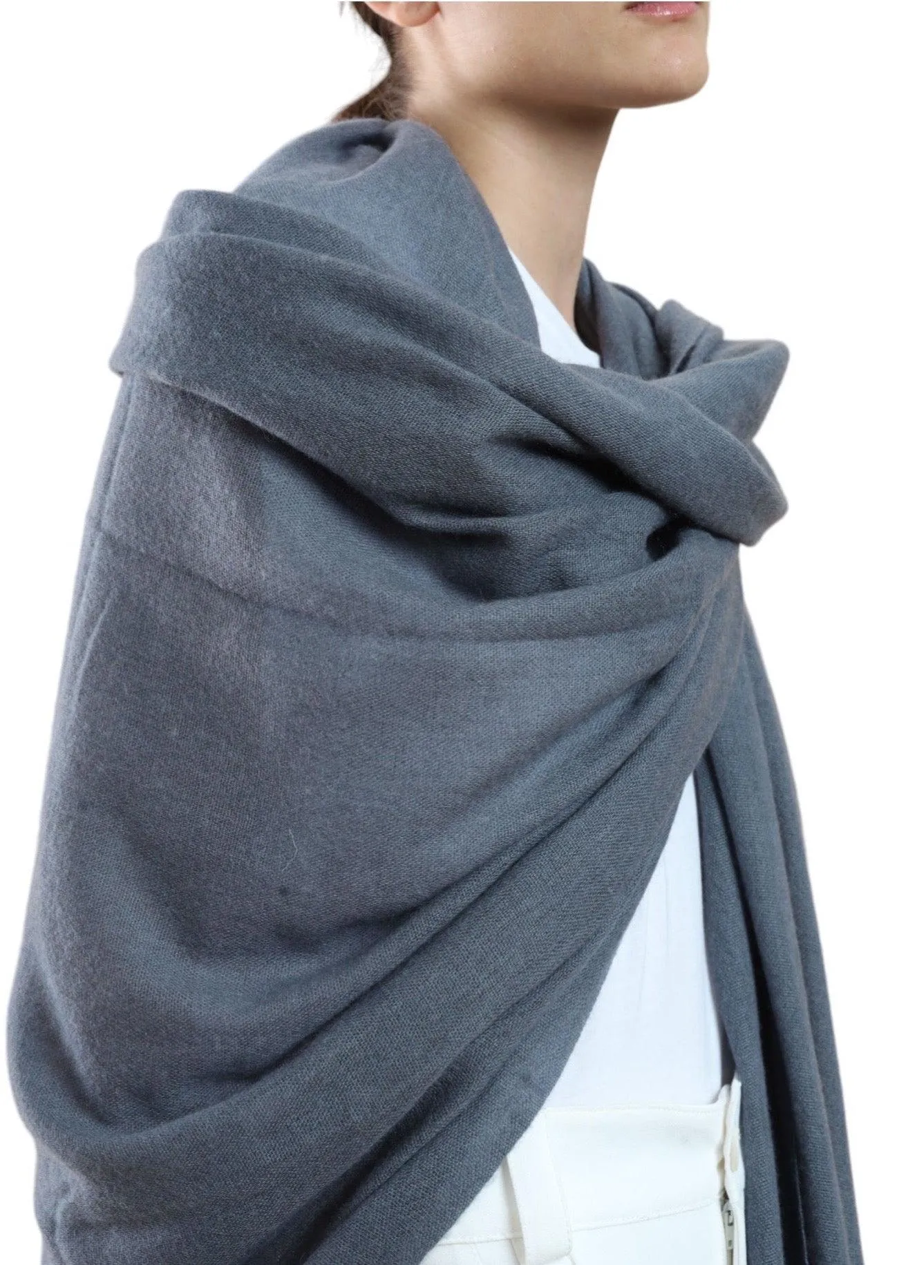 TRAVEL WRAP  CHARCOAL