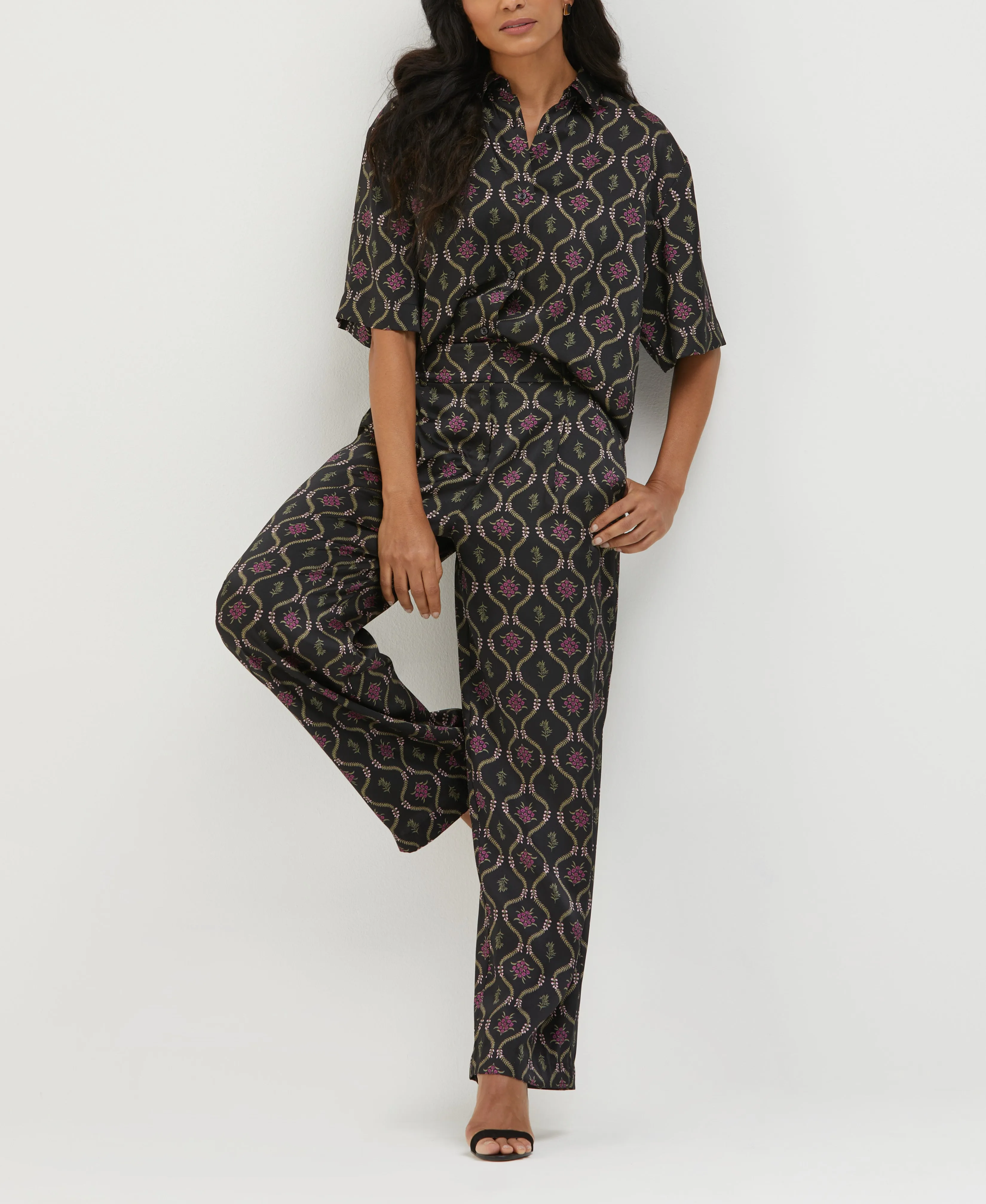 Trellis Print High Rise Wide Leg Pant