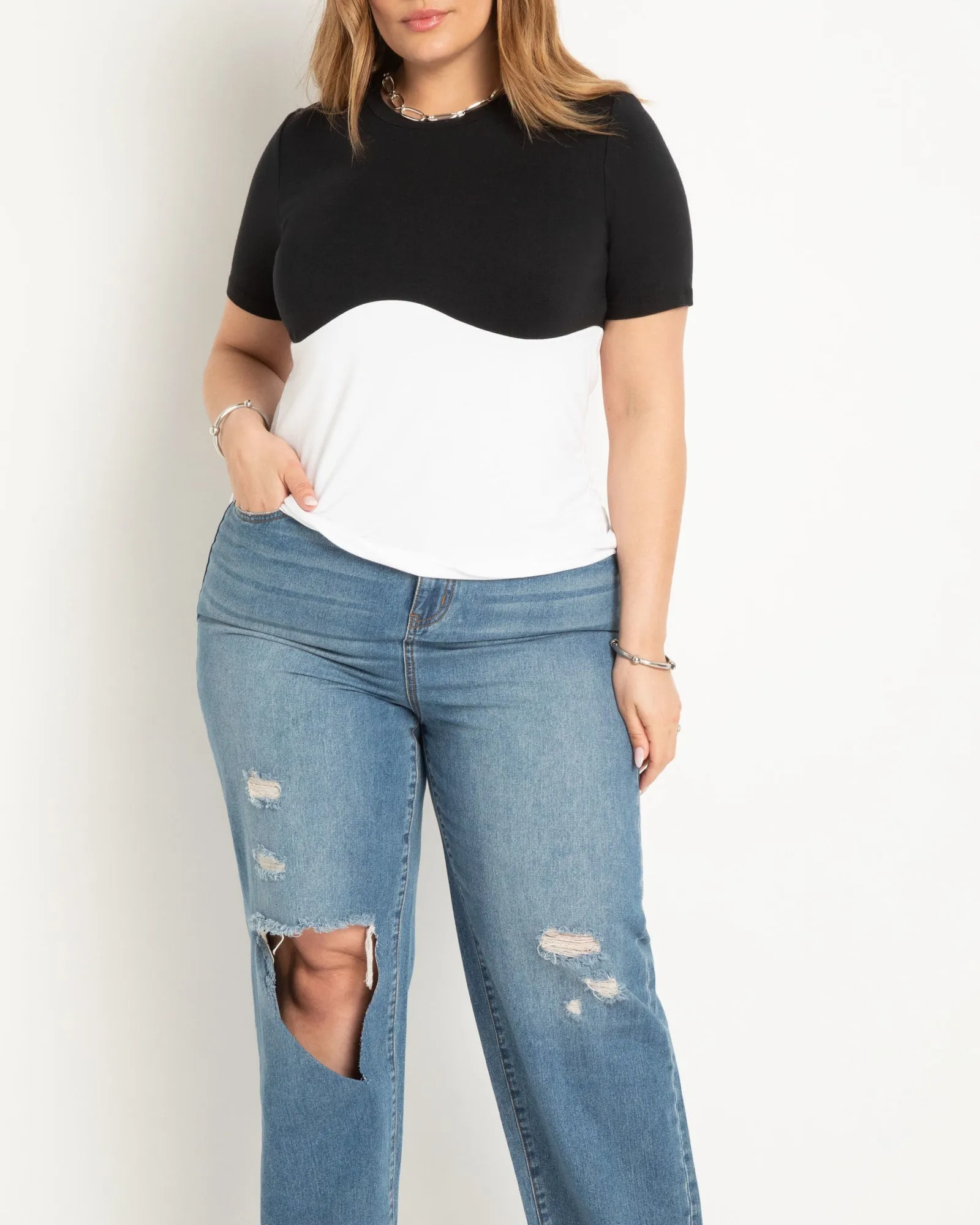 Underbust Colorblocked Tee | Black And White