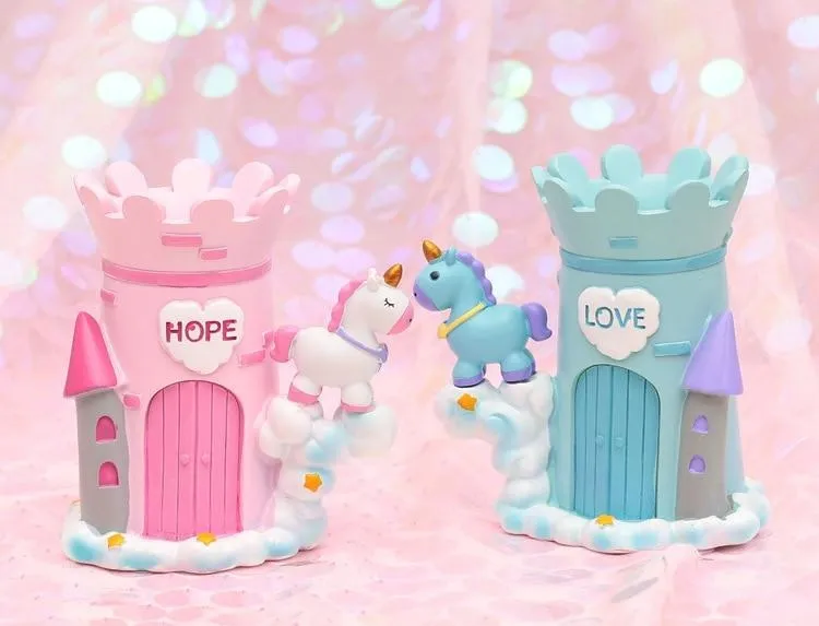 Unicorn Castle Pen Holder
