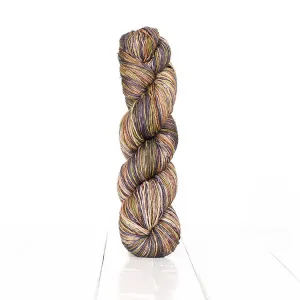 Urth Yarns - Uneek Fingering Colour 3006