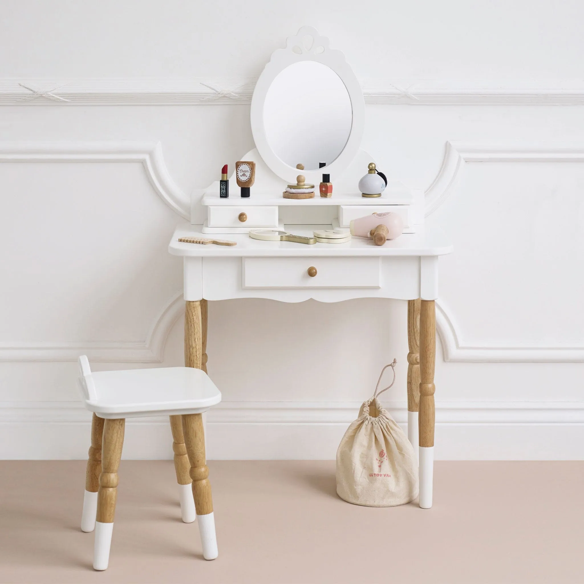 Vanity Star Beauty Kit