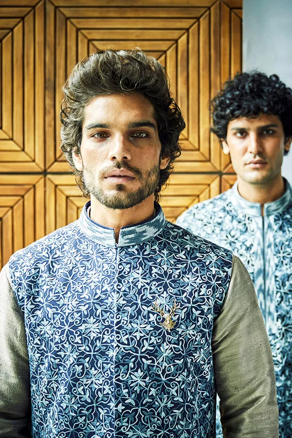 Vine of Troy Sleeveless Sherwani - Aeneas