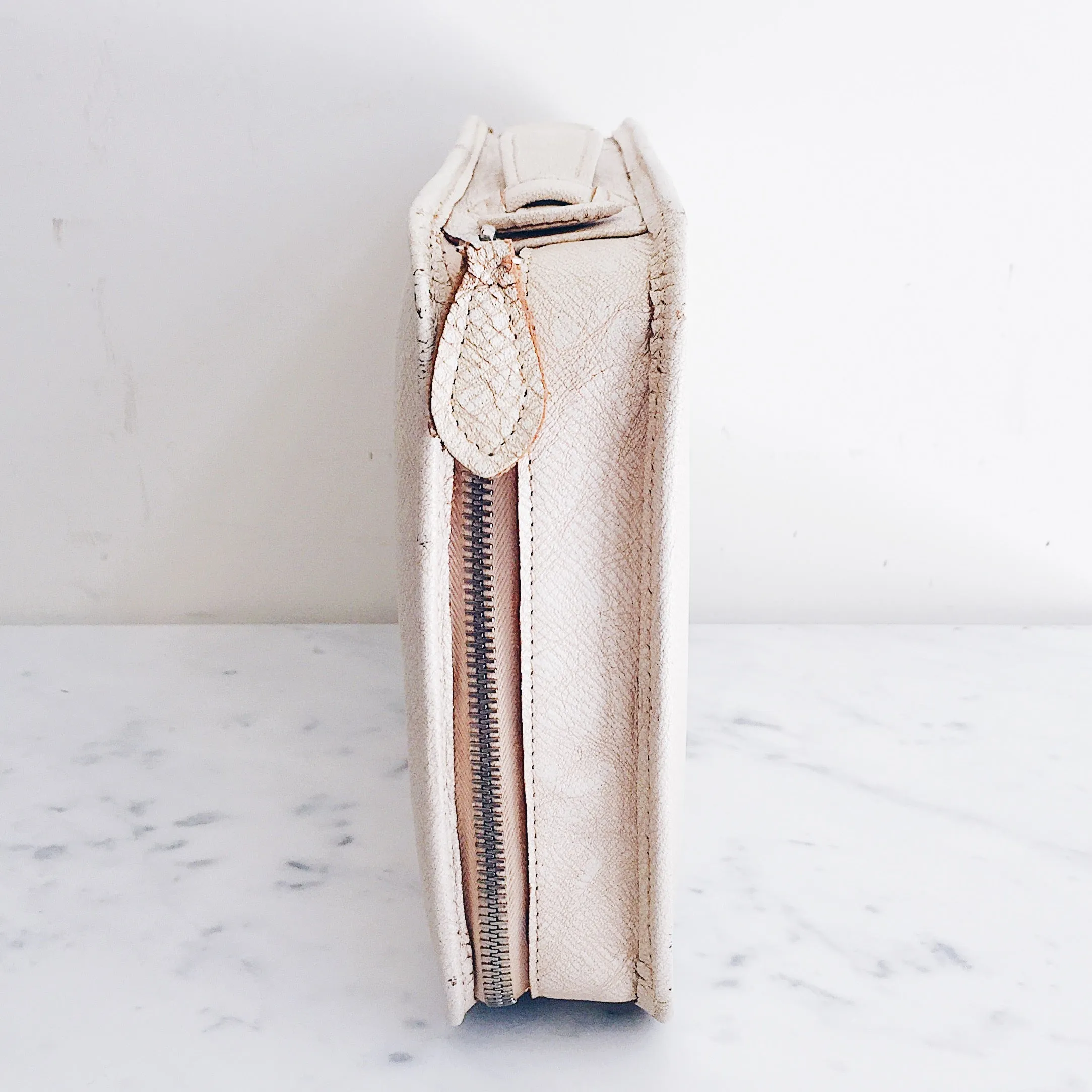 Vintage 1940s Ladies Grooming Leather Kit
