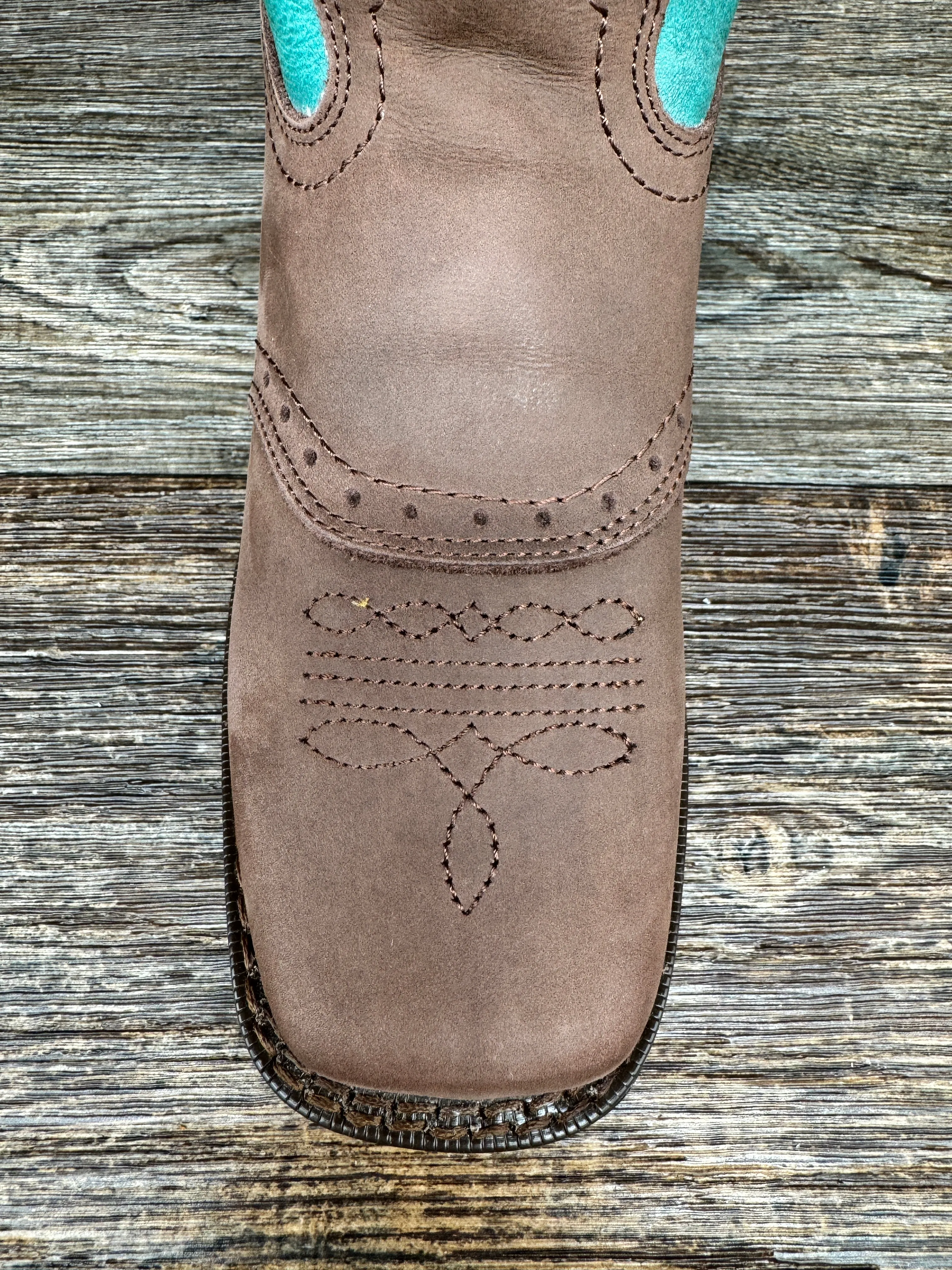 W5013 Women's Square Toe Farm and Ranch Western Work Boot by Corral
