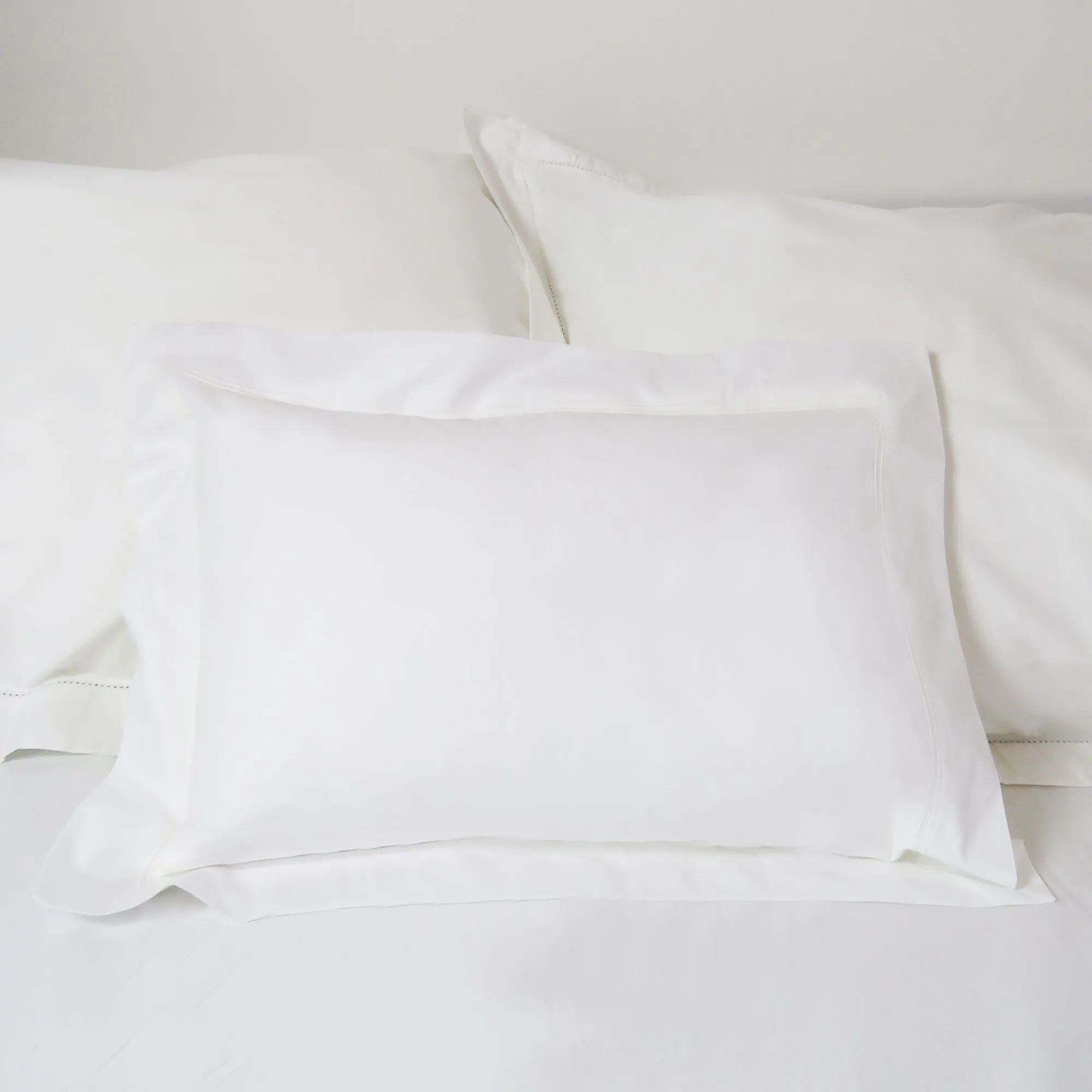 White Cotton Oxford Boudoir Cushion Cover