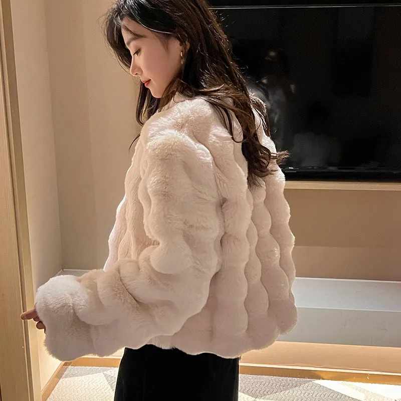 White Fur Coat for Women Autumn and Winter New Style Short Imitation