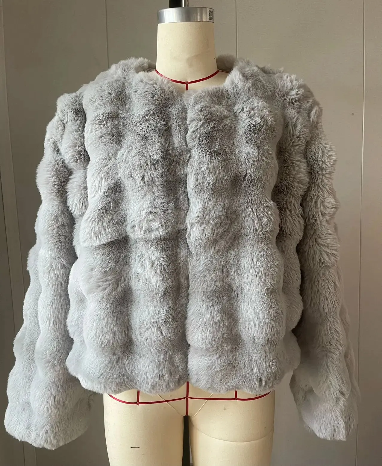 White Fur Coat for Women Autumn and Winter New Style Short Imitation
