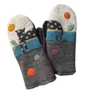WM057 Cat Mitten