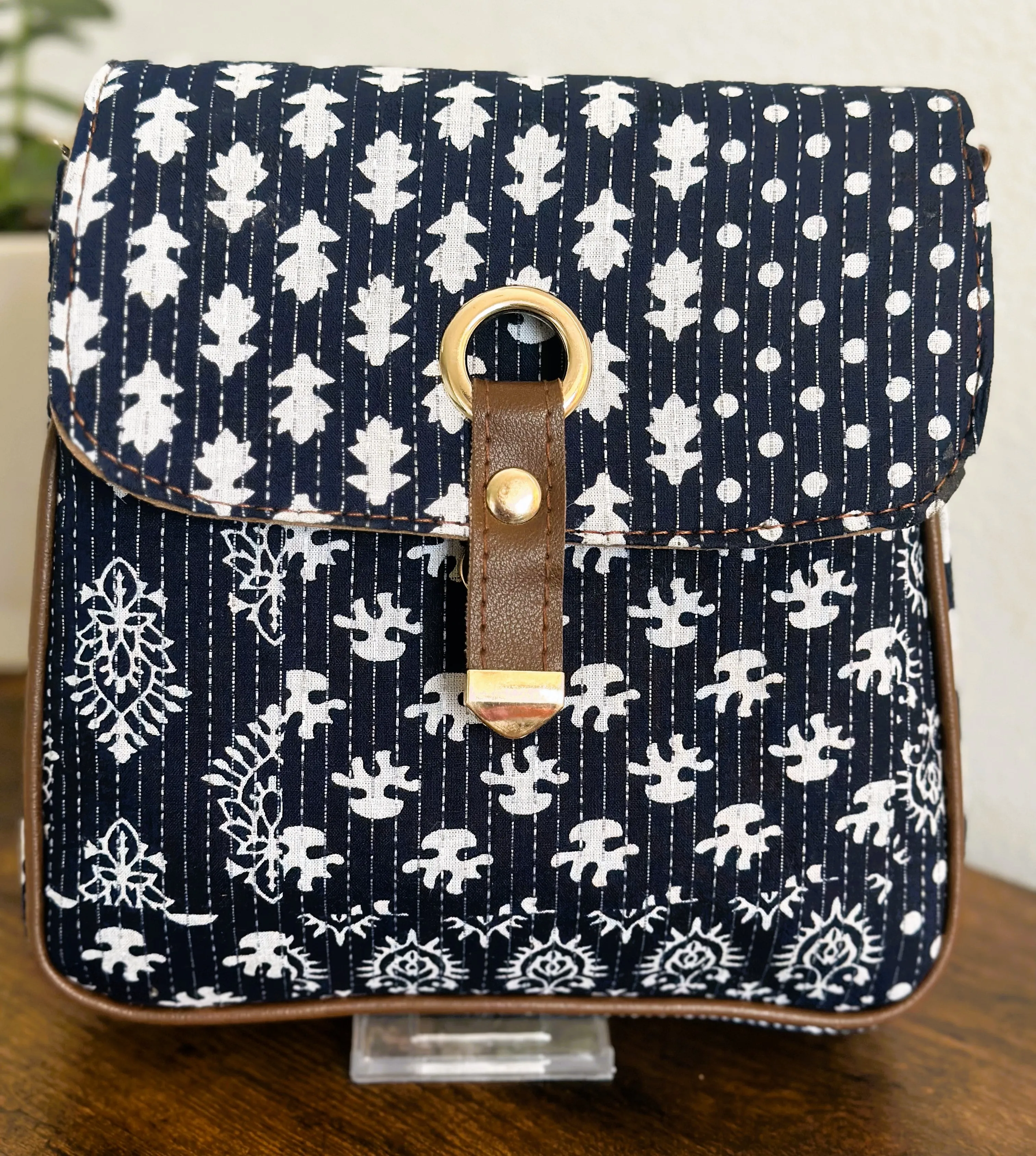 Women Crossbody Sling Messenger Bags