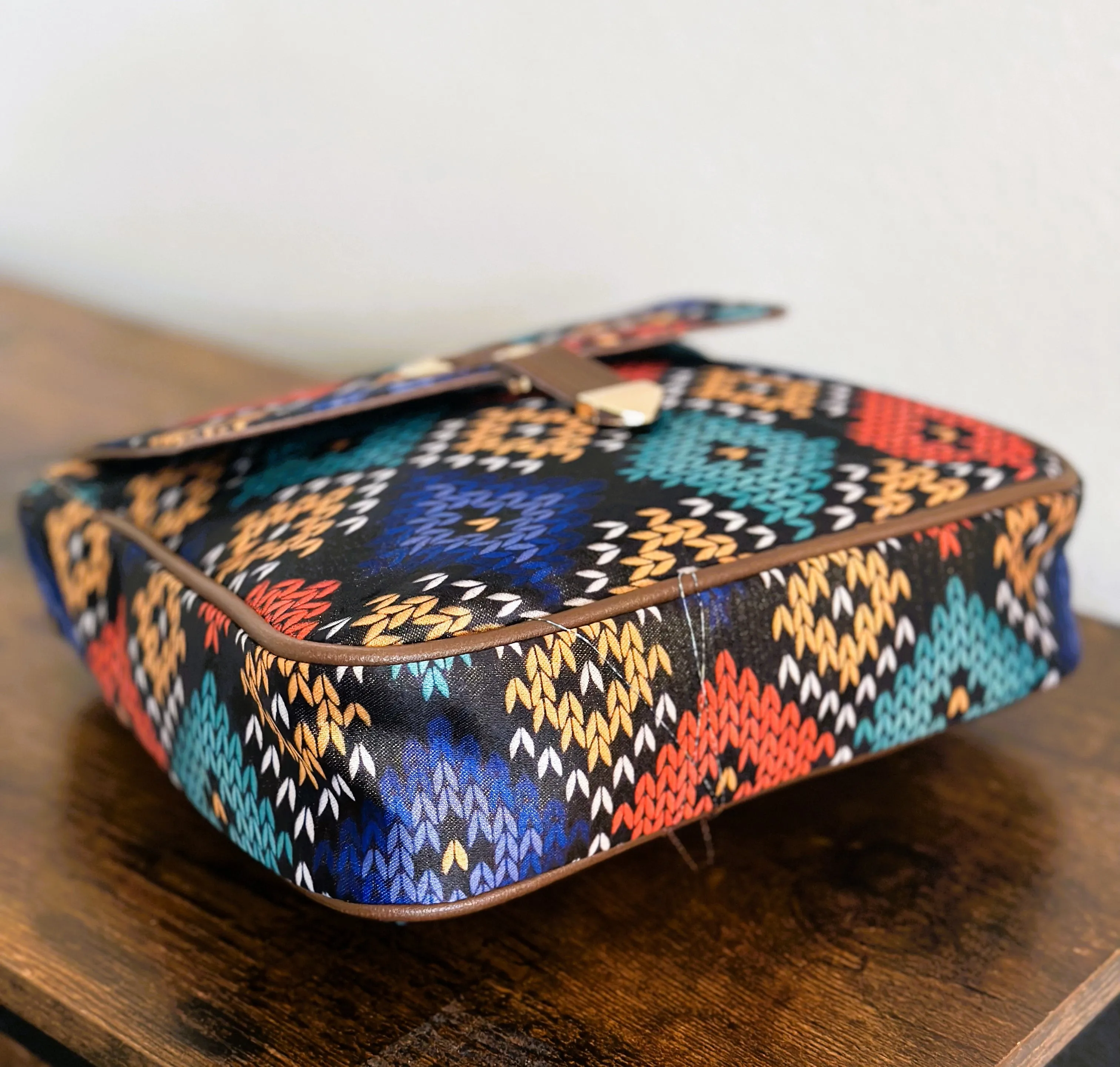 Women Crossbody Sling Messenger Bags