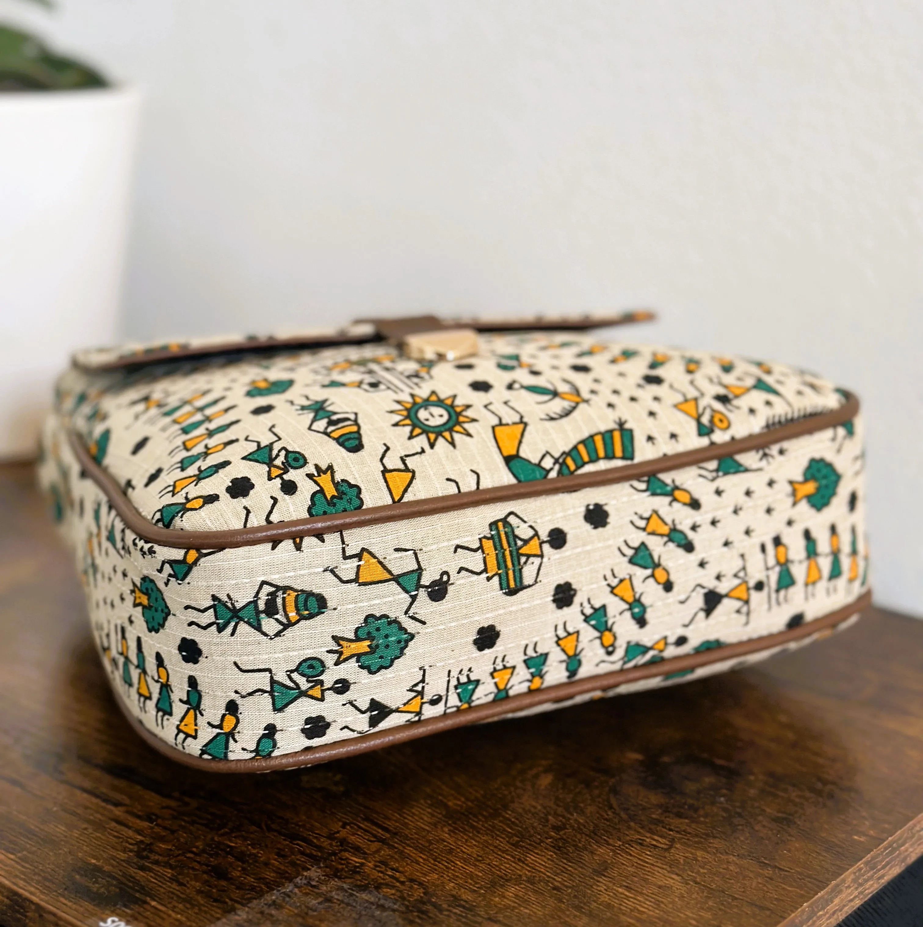 Women Crossbody Sling Messenger Bags