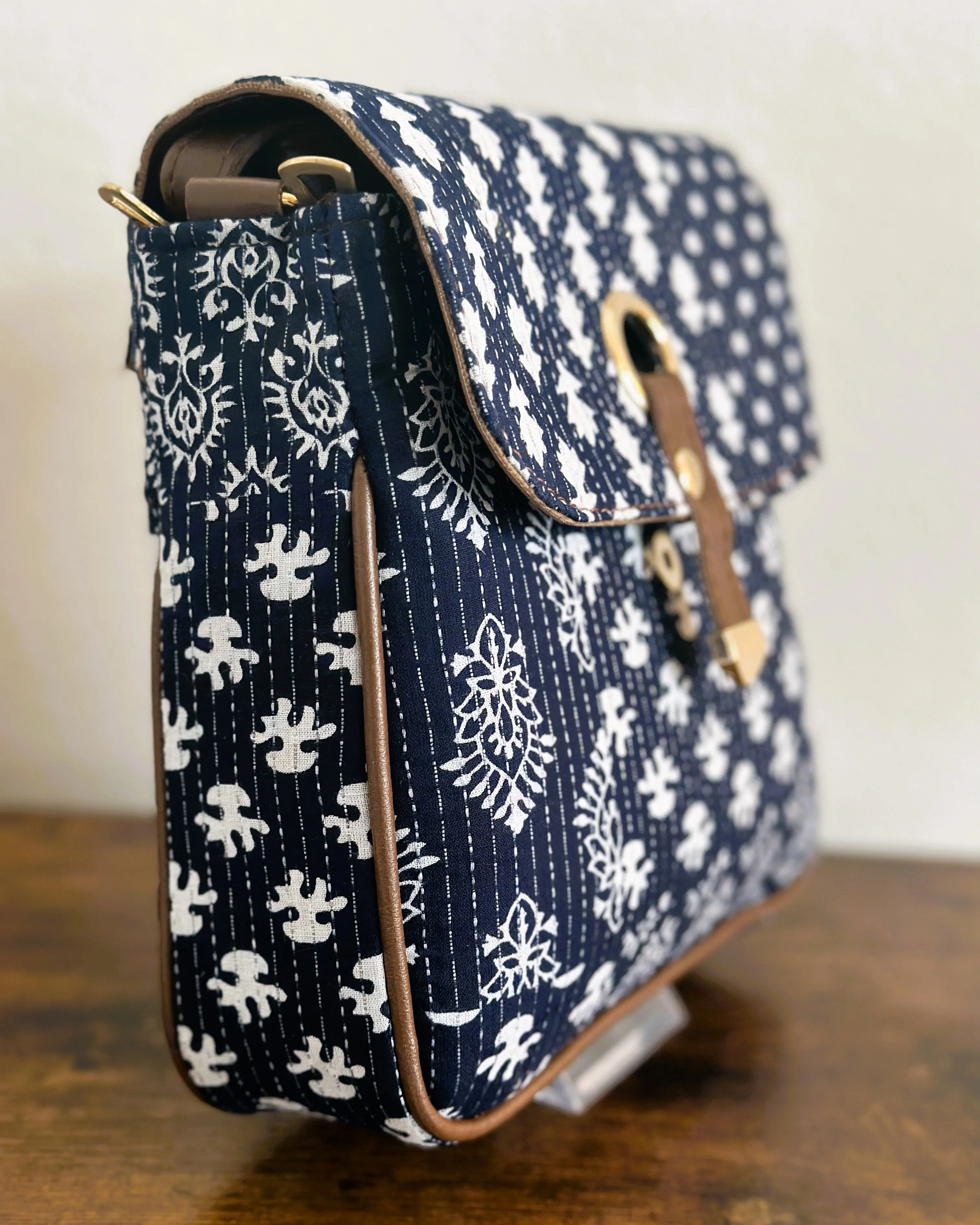Women Crossbody Sling Messenger Bags