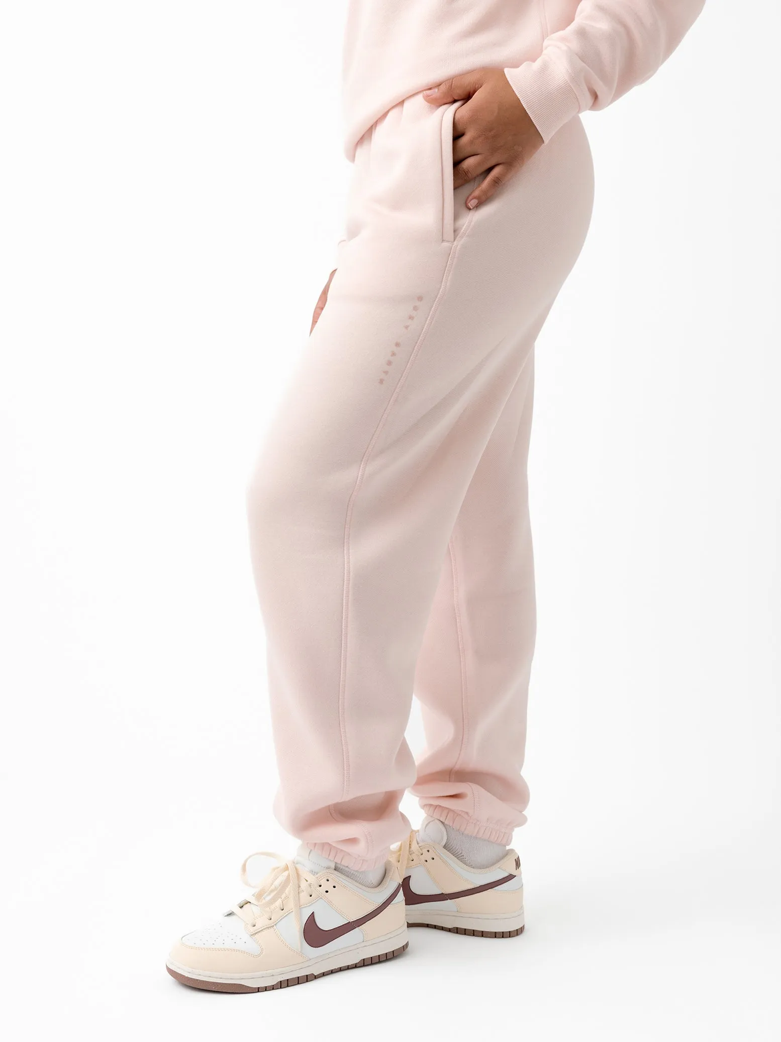 Women's CityScape Crewneck & Sweatpant Set