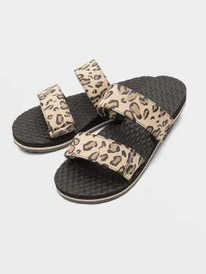Elastic Slip-Ons