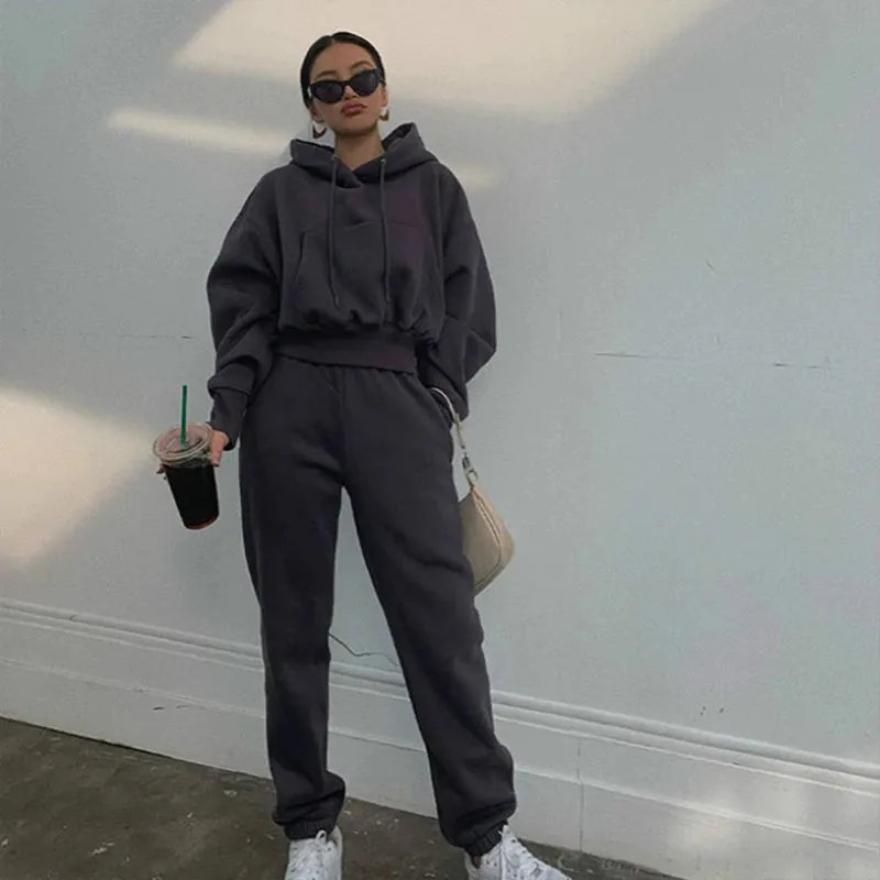 Women's Solid Color Two-Piece Tracksuit – Hoodie & Wide-Leg Pants Set