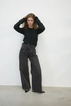 XL STRAIGT JEAN IN INFLUENTIAL LADY