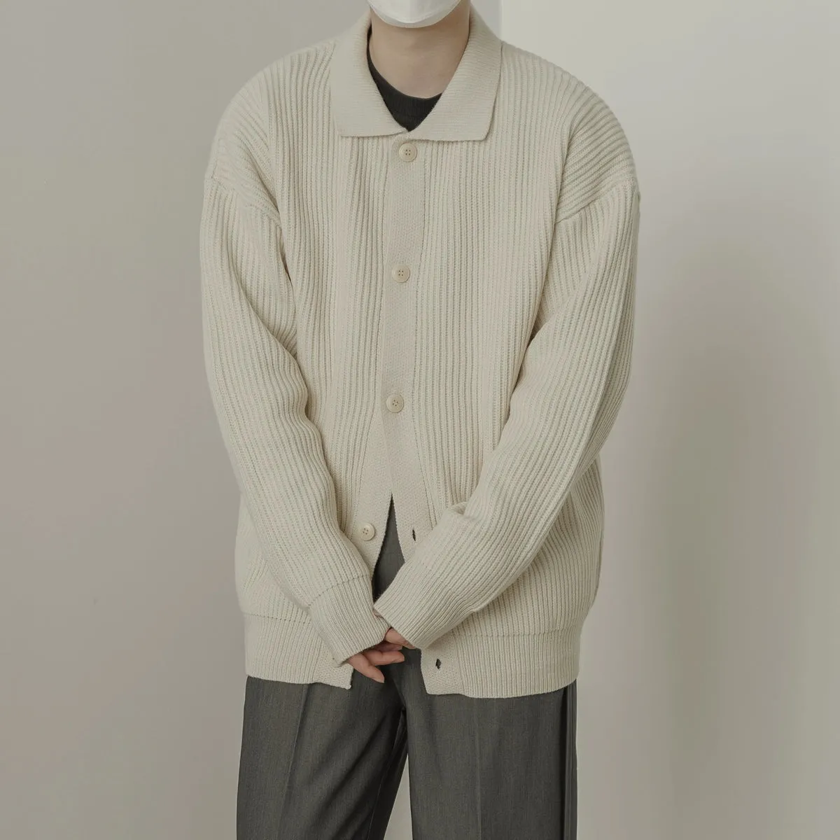 Zhou Vertical Pit Stripes Collared Cardigan