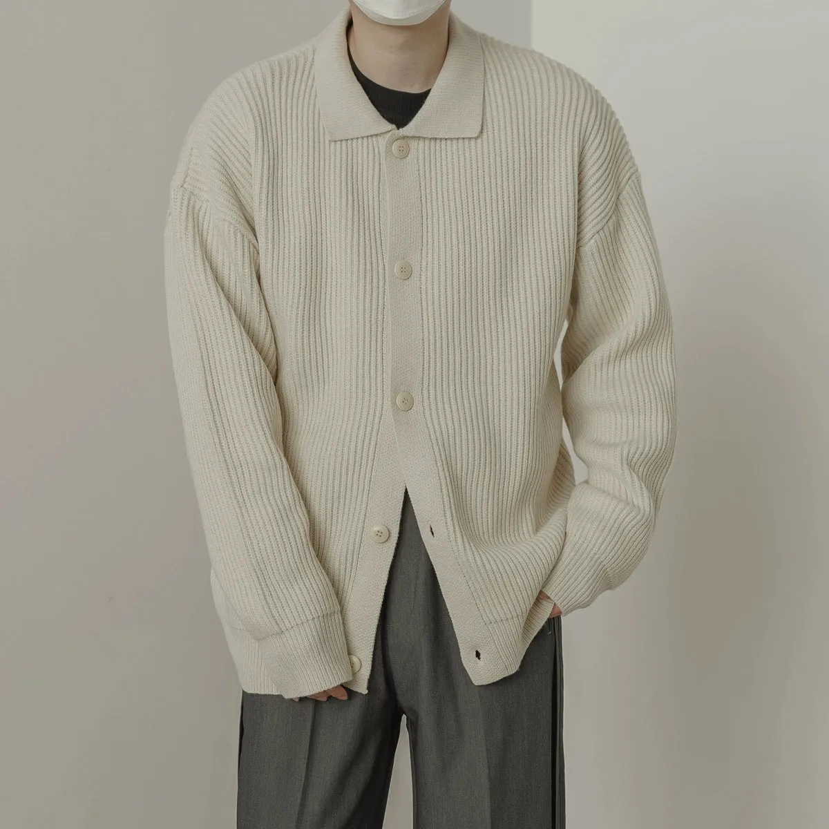 Zhou Vertical Pit Stripes Collared Cardigan