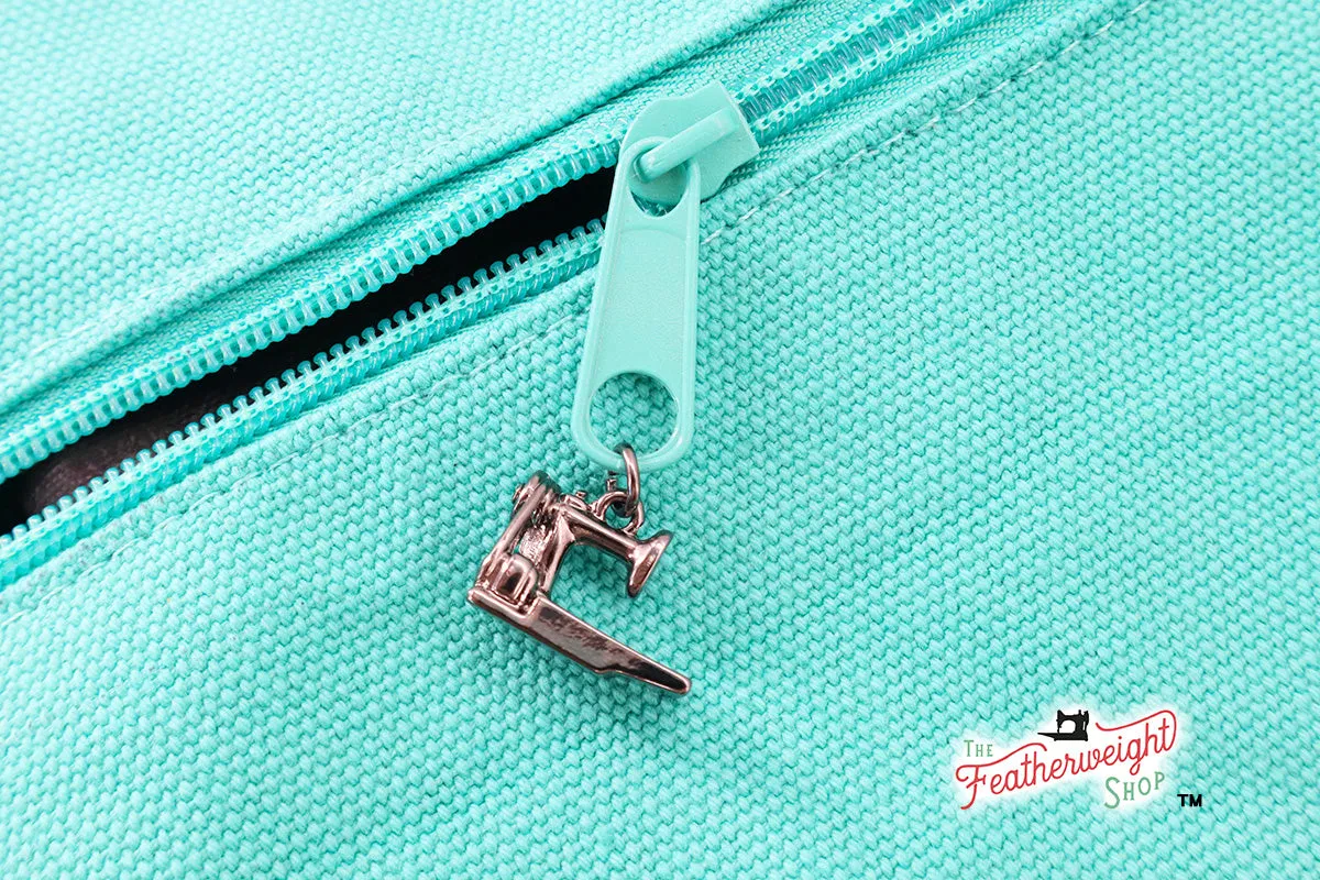 Zipper Pull & Charm, Singer Featherweight